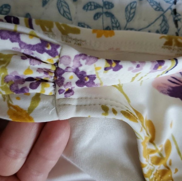 Old Navy bikini bundle - Picture 5 of 8